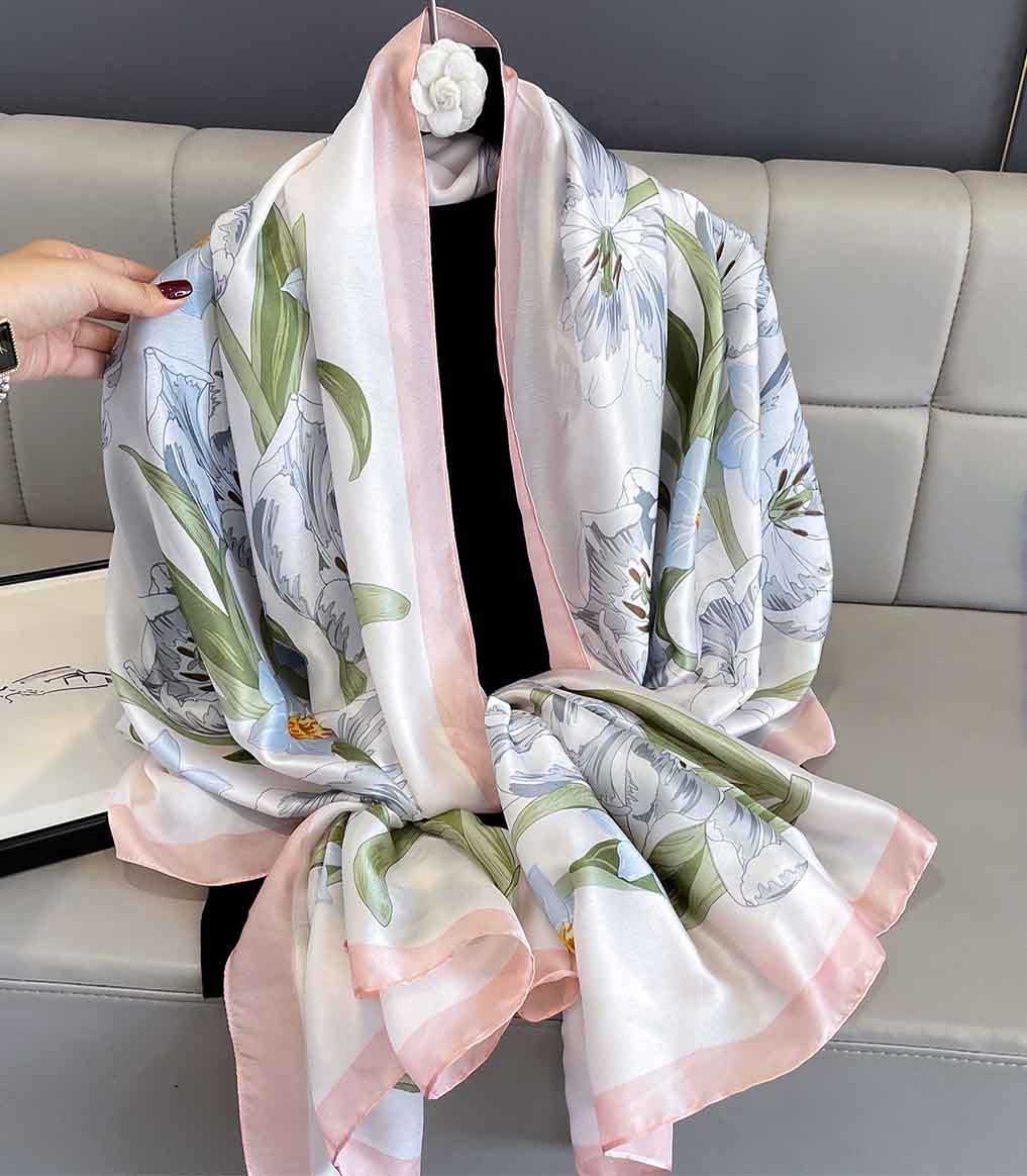 xyueanlo SR-076 Satin Royale Scarf - View 1