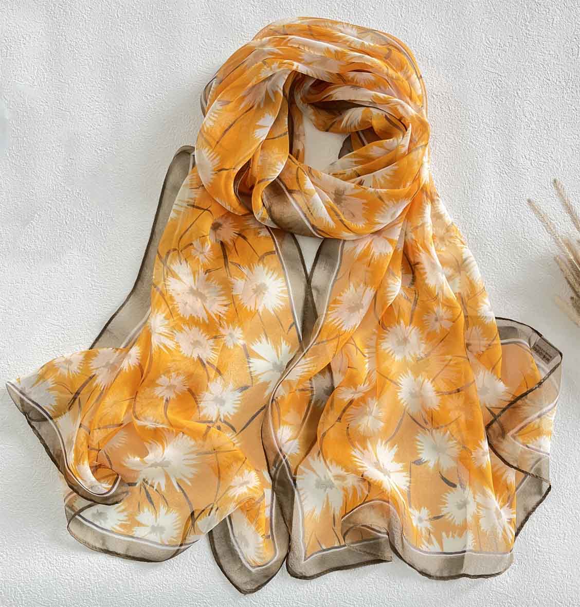 xyueanlo SE-010 Silk Essence Scarf - View 1