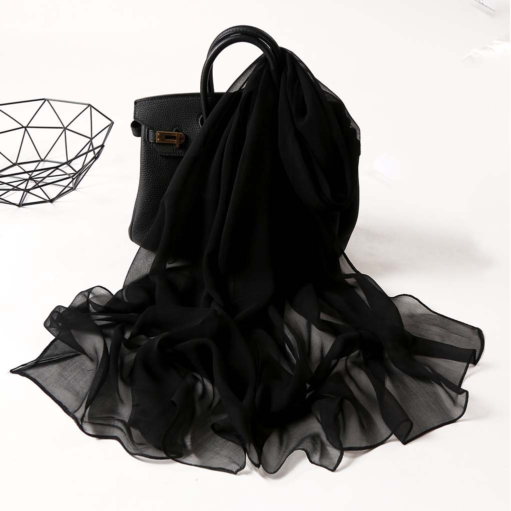 xyueanlo VC-043 Velvet Crown Scarf - View 1